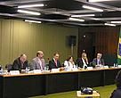 Caio Magri, do Instituto Ethos; Carlos Joly, da Unicamp; Cláudio Maretti, do WWF-Brasil; Luiz Merico, da UICN; Suzana Pádua, do IPÊ; Ronaldo da Motta, do IPEA; Bráulio Dias, do MMA durante a mesa de debate no evento. 
