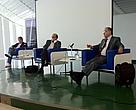 Paulo Adário, Sérgio Leitão e Carlos Marés no seminário para jornalistas sobre o Código Florestal.